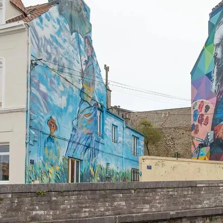 Station Street Art 2-4 Pers Wifi Appartement *