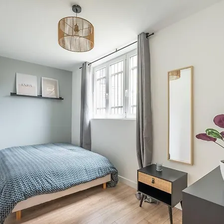 Station Street Art 2-4 Pers Wifi *